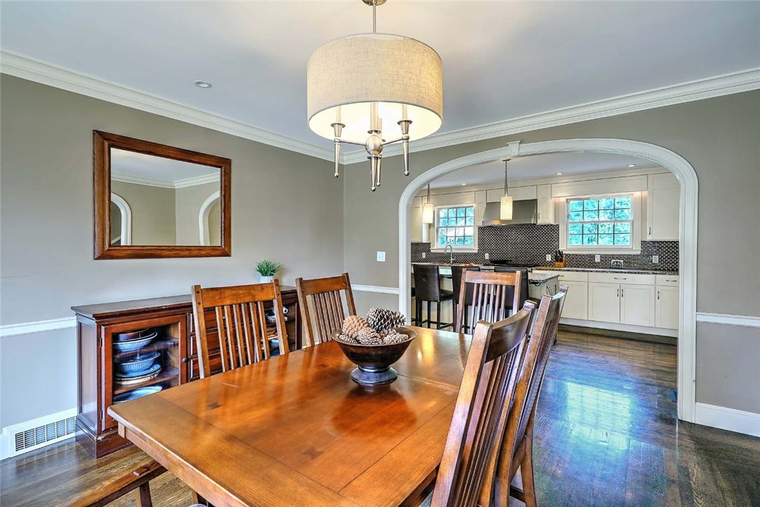 9 Kenilworth Way