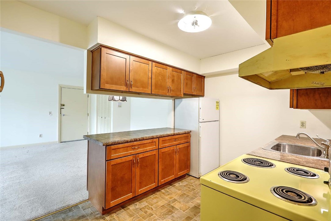 400 Narragansett Parkway A-3W