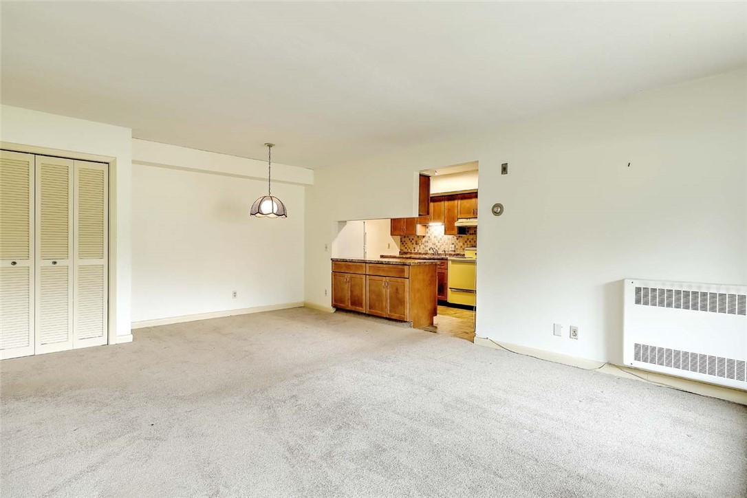 400 Narragansett Parkway A-3W