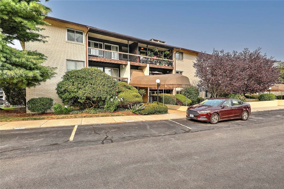 400 Narragansett Parkway A-3W