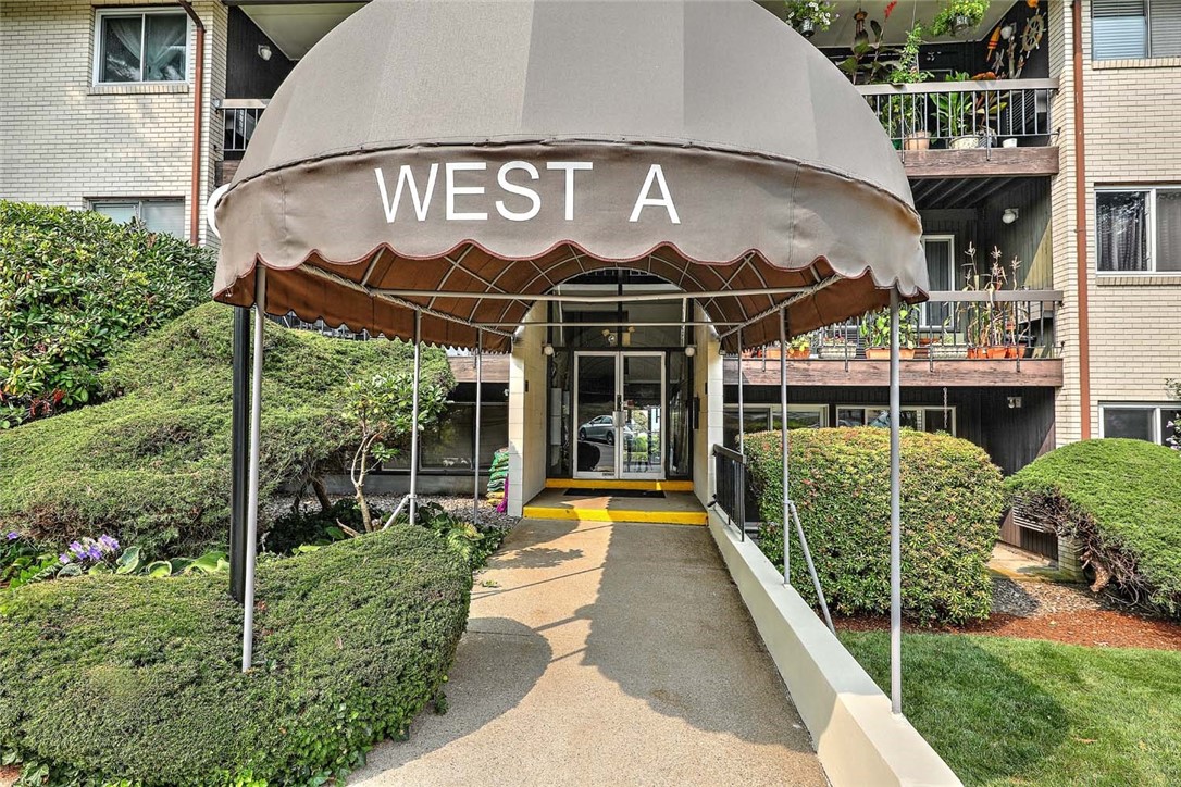 400 Narragansett Parkway A-3W