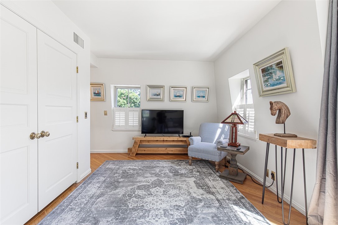 27 Young Orchard Avenue