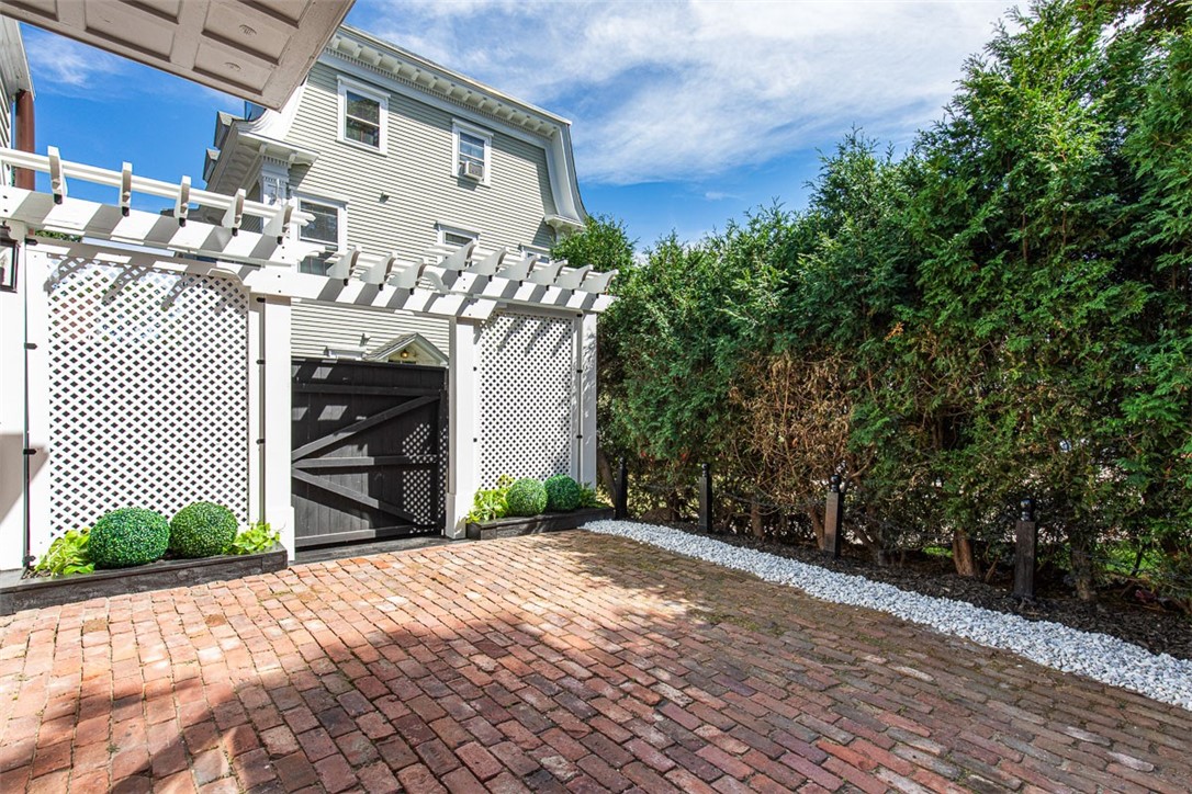 27 Young Orchard Avenue