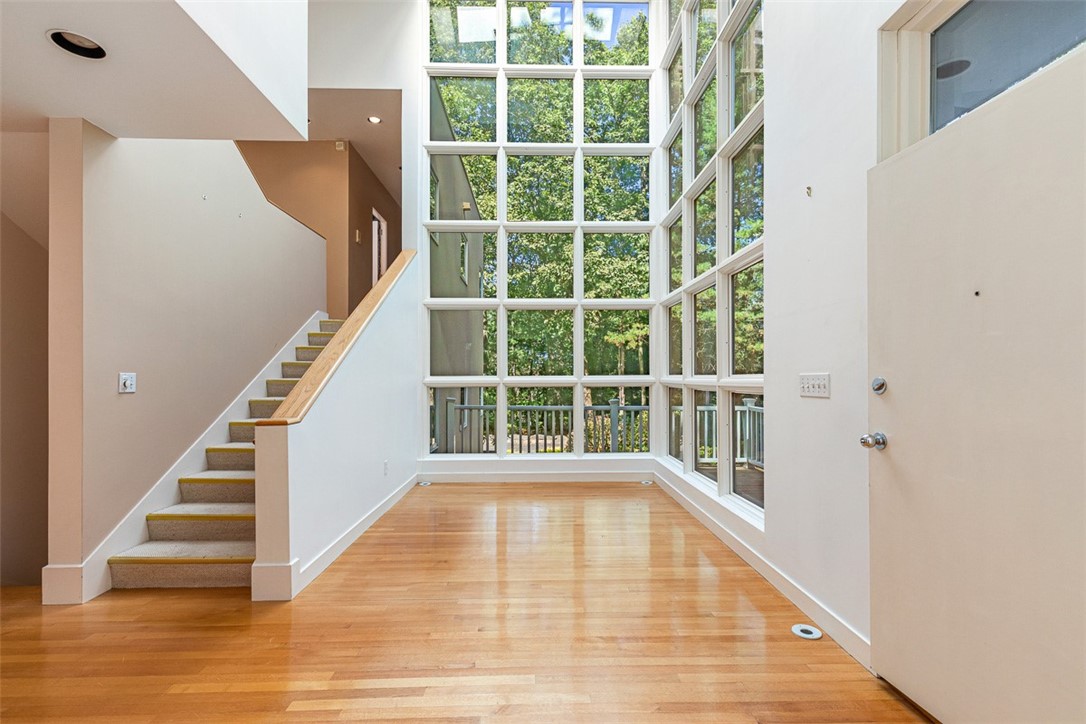 9 Oak Hill Drive