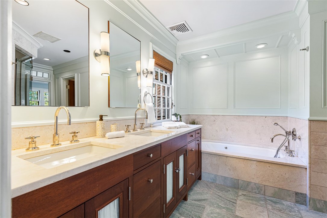 436 Blackstone Boulevard