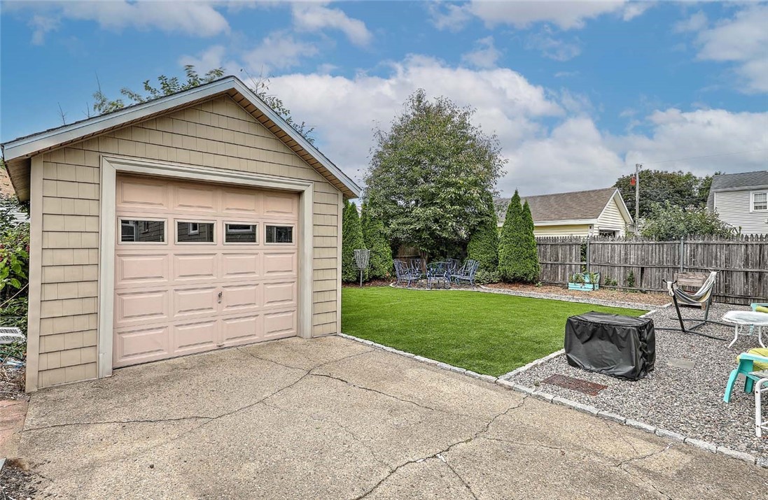 15 Greenfield Street