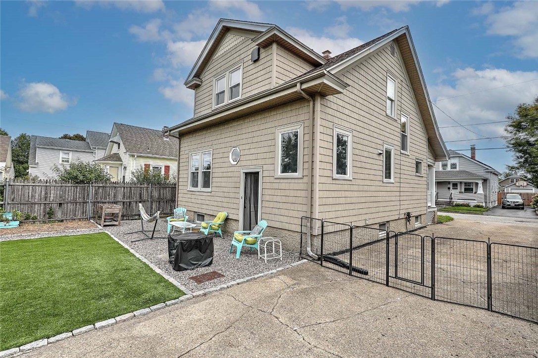 15 Greenfield Street