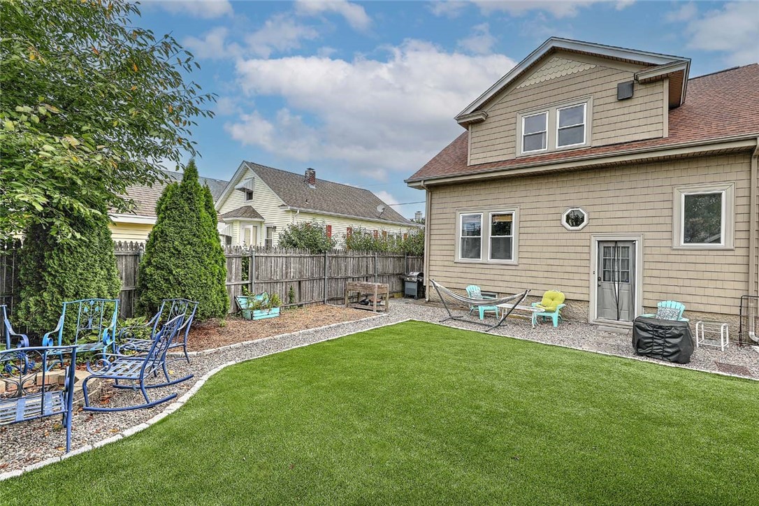 15 Greenfield Street