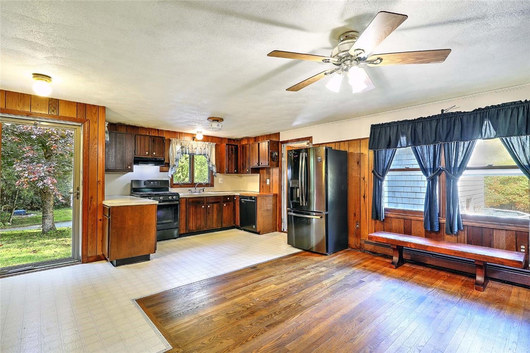 47 Chestnut Hill Road