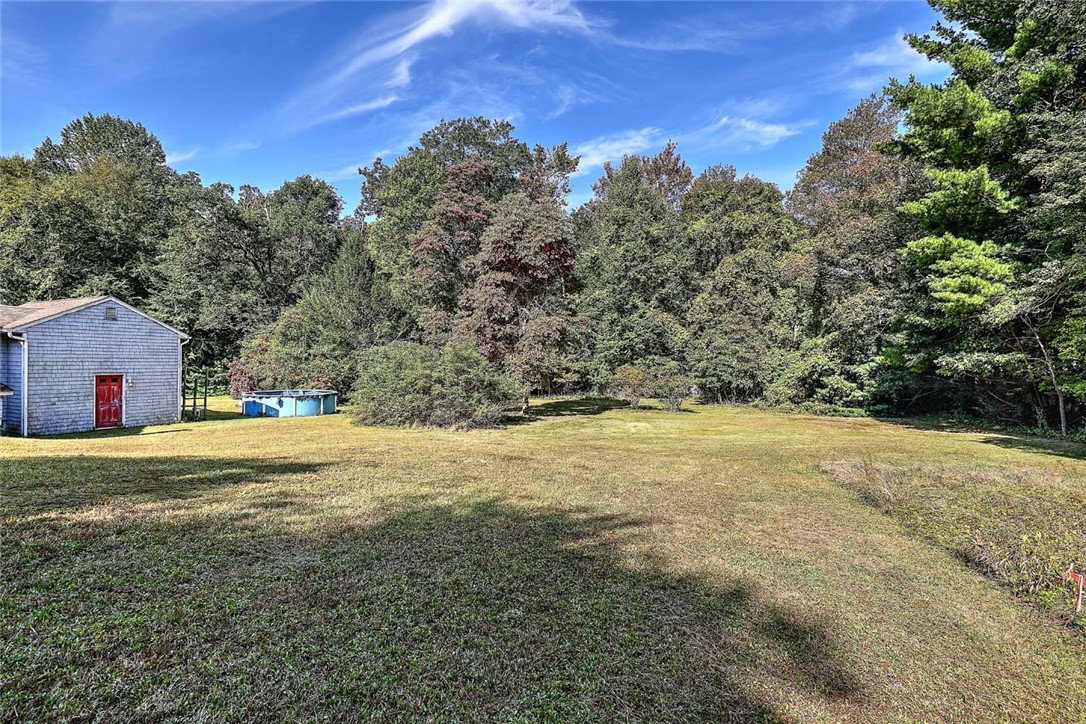 47 Chestnut Hill Road