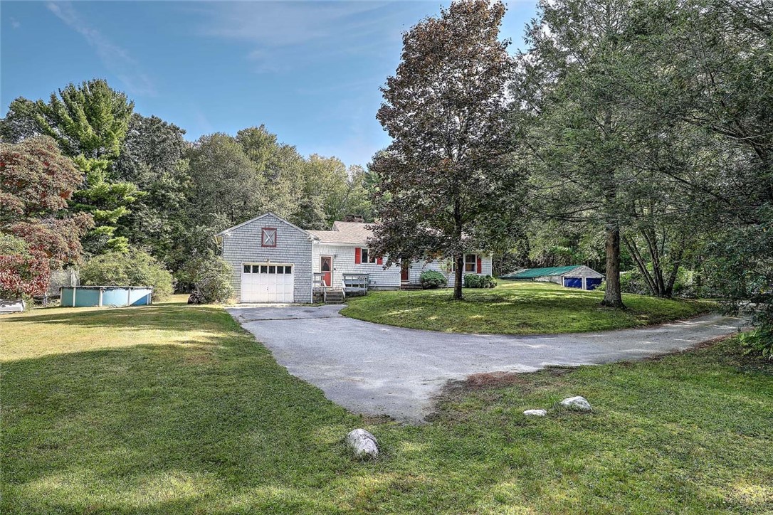 47 Chestnut Hill Road