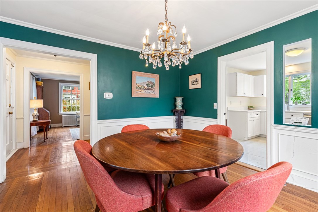 136 Hoyt Avenue