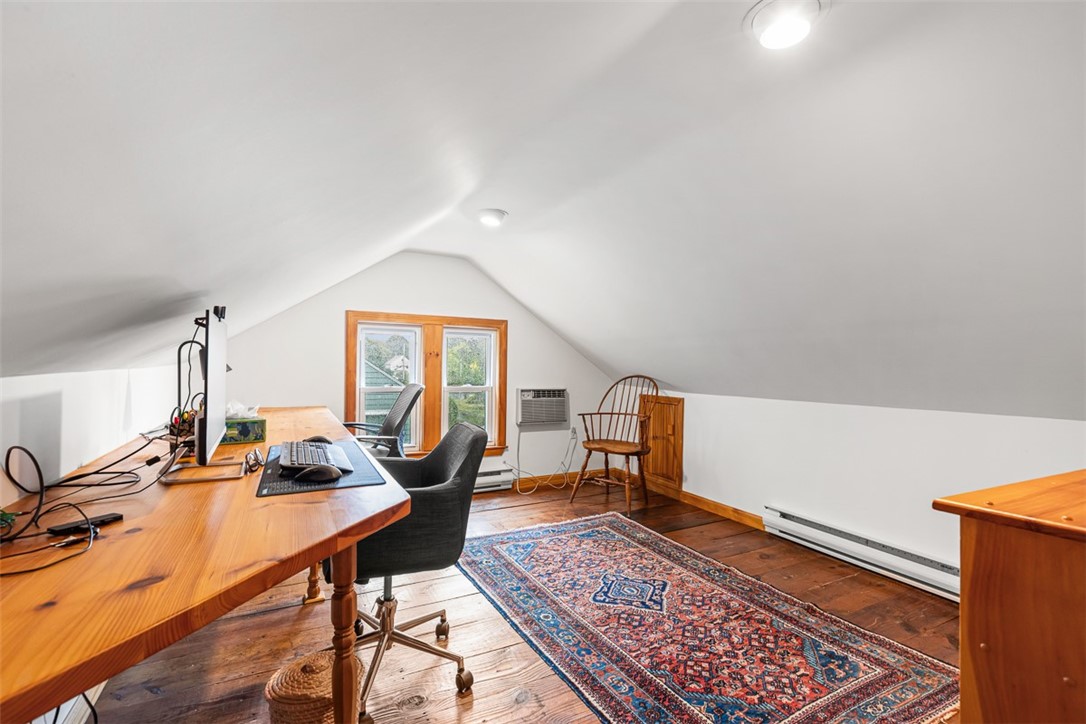 136 Hoyt Avenue
