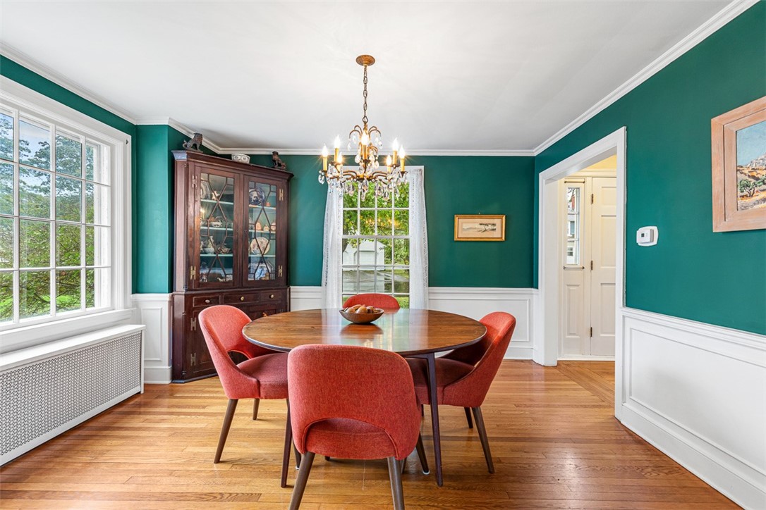 136 Hoyt Avenue