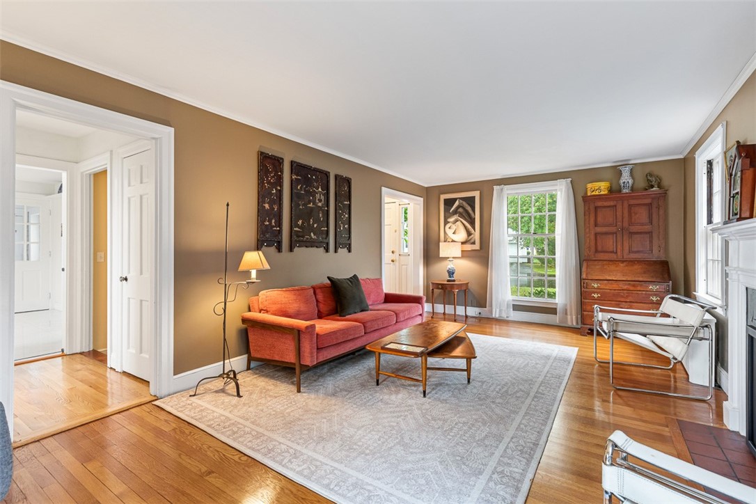 136 Hoyt Avenue