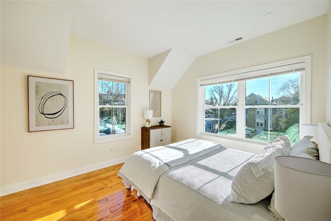 169 Transit Street 2