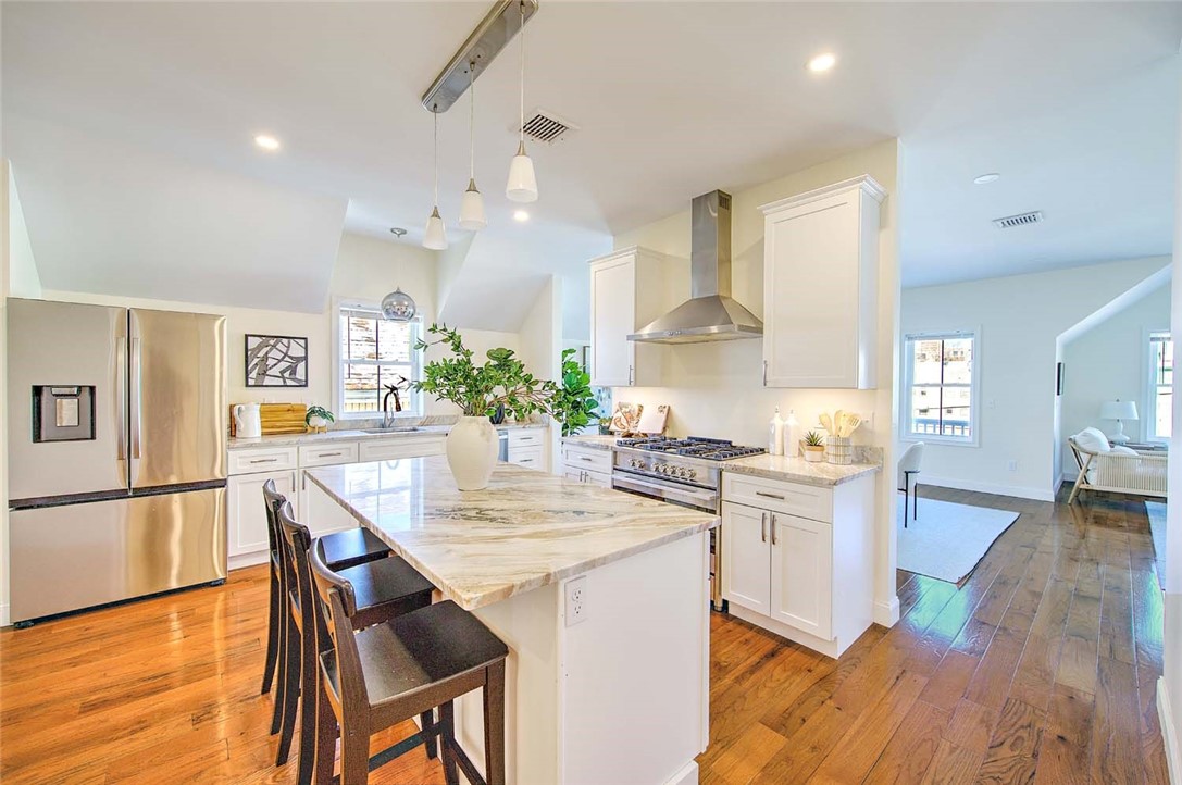 169 Transit Street 2