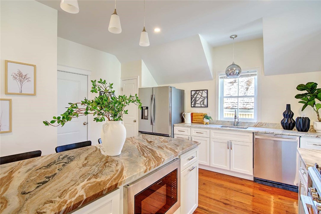 169 Transit Street 2