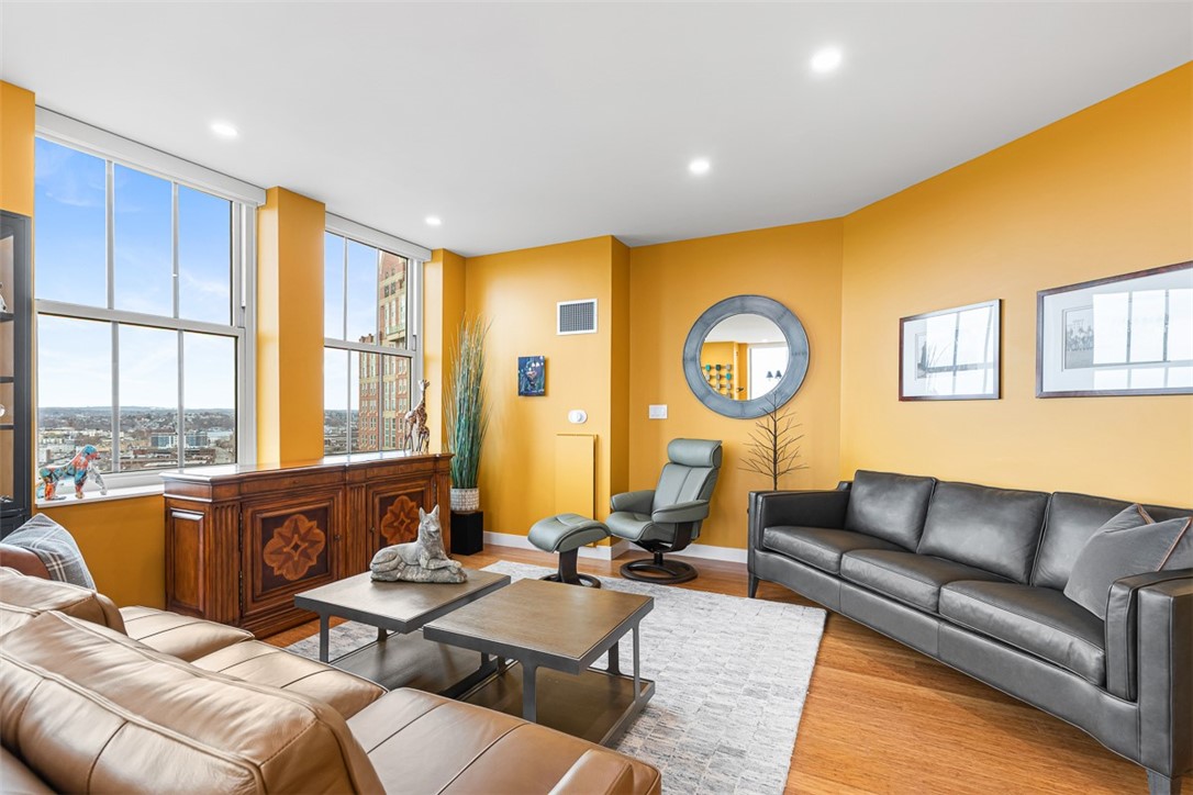 1 W Exchange Street 2103