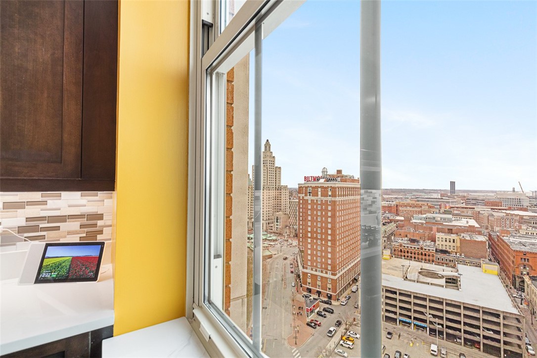 1 W Exchange Street 2103