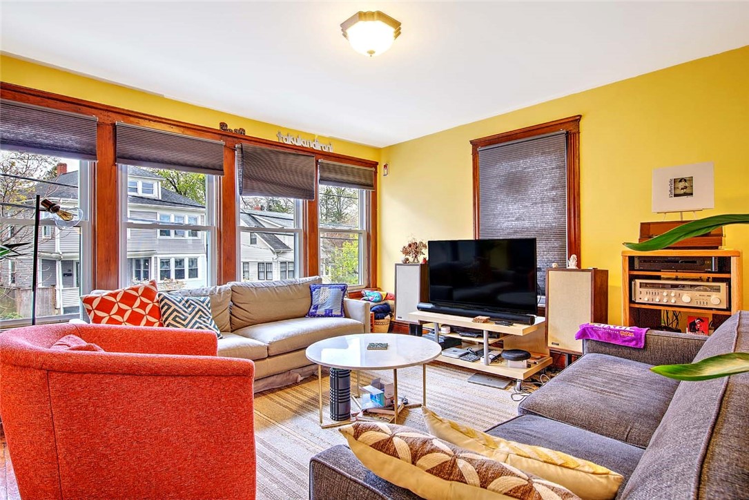 25 Blodgett Avenue