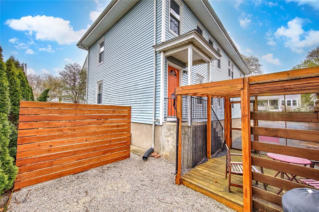 25 Blodgett Avenue