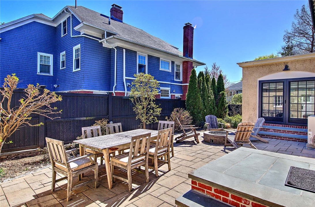 505 Lloyd Avenue