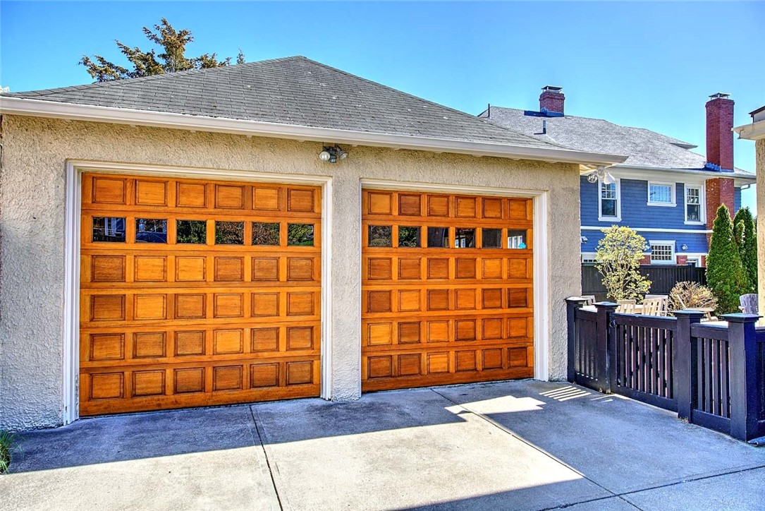505 Lloyd Avenue
