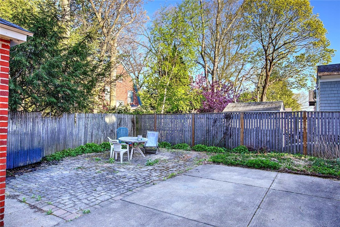 117 Cole Avenue