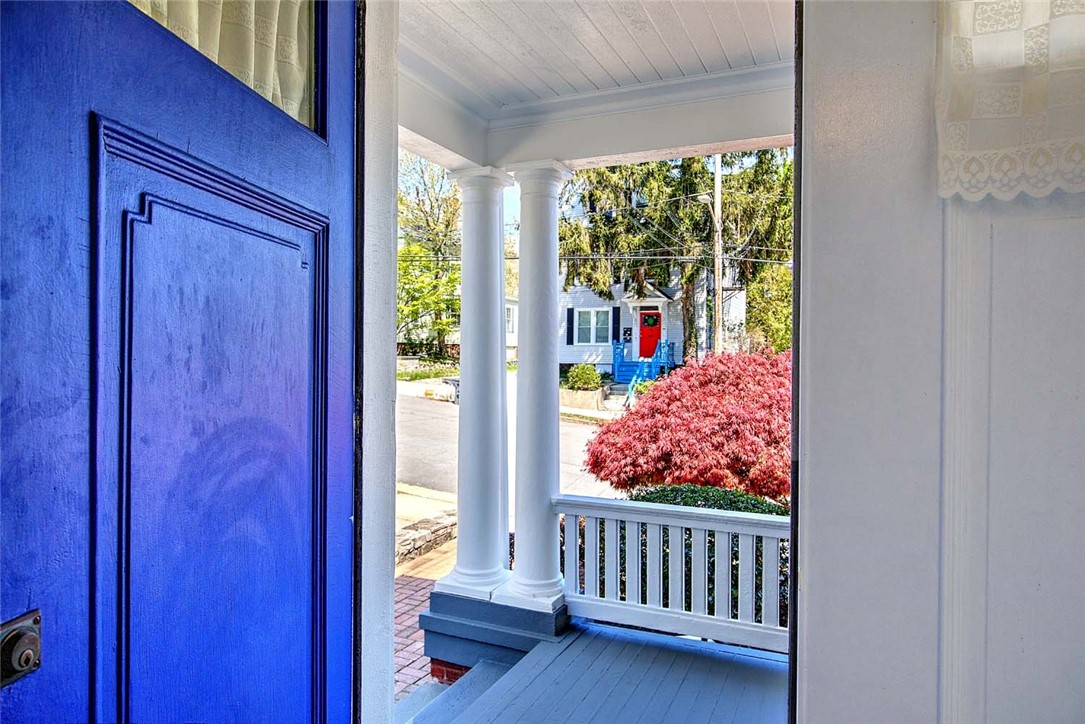 271 Doyle Avenue
