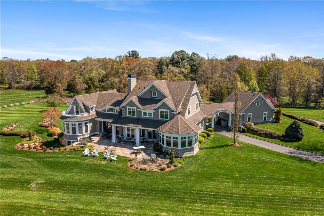 1 Gerald's Farm Drive