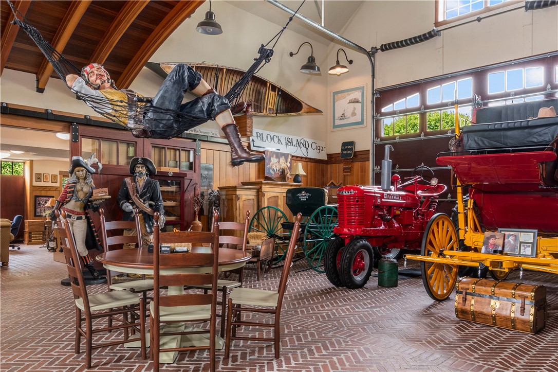 1 Gerald's Farm Drive