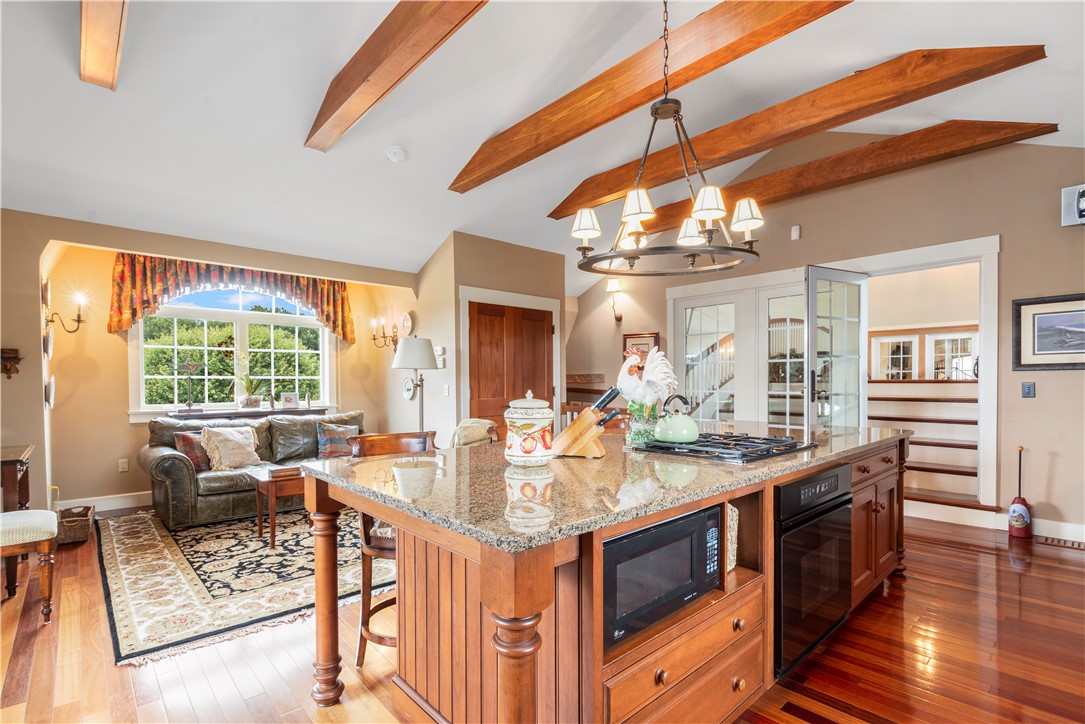 1 Gerald's Farm Drive