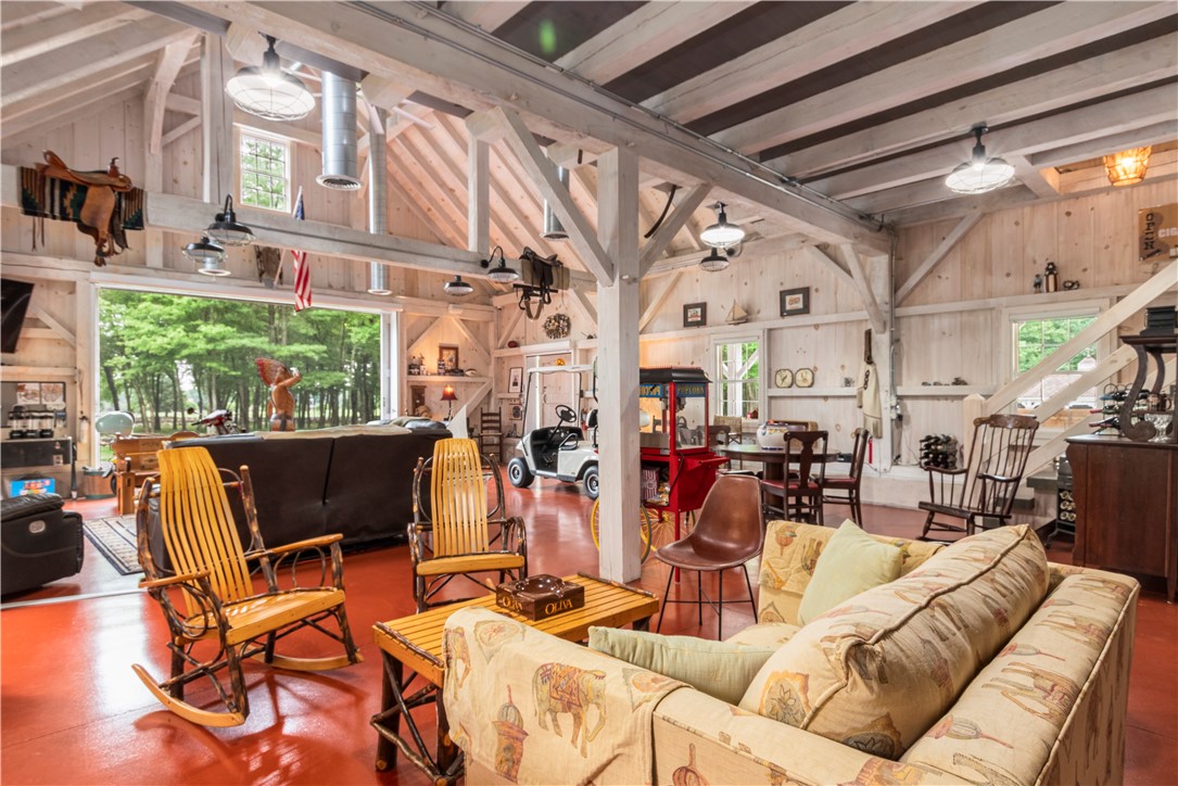 1 Gerald's Farm Drive