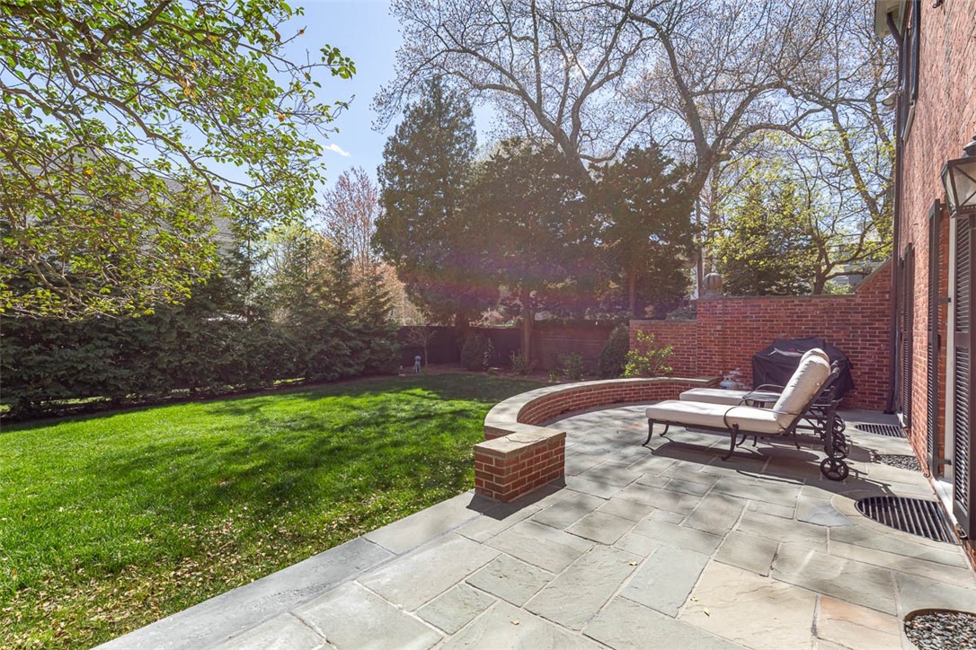 295 Laurel Avenue