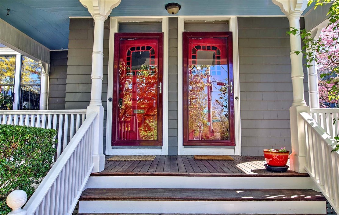 238 Brown Street