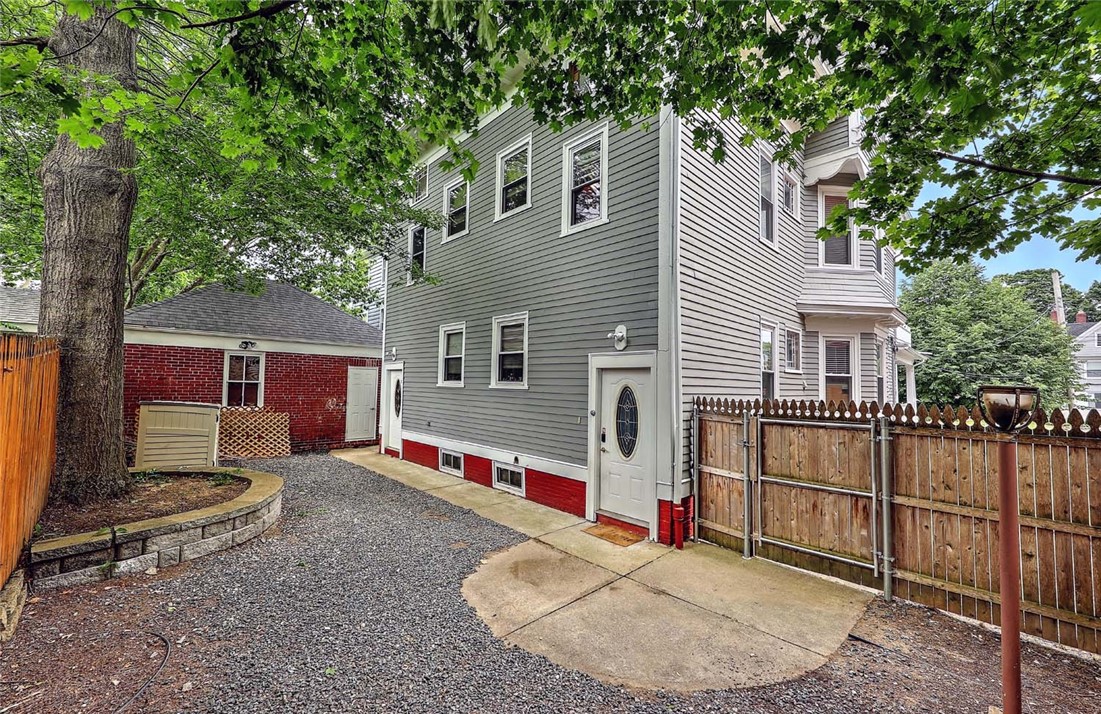 150 Irving Avenue 3