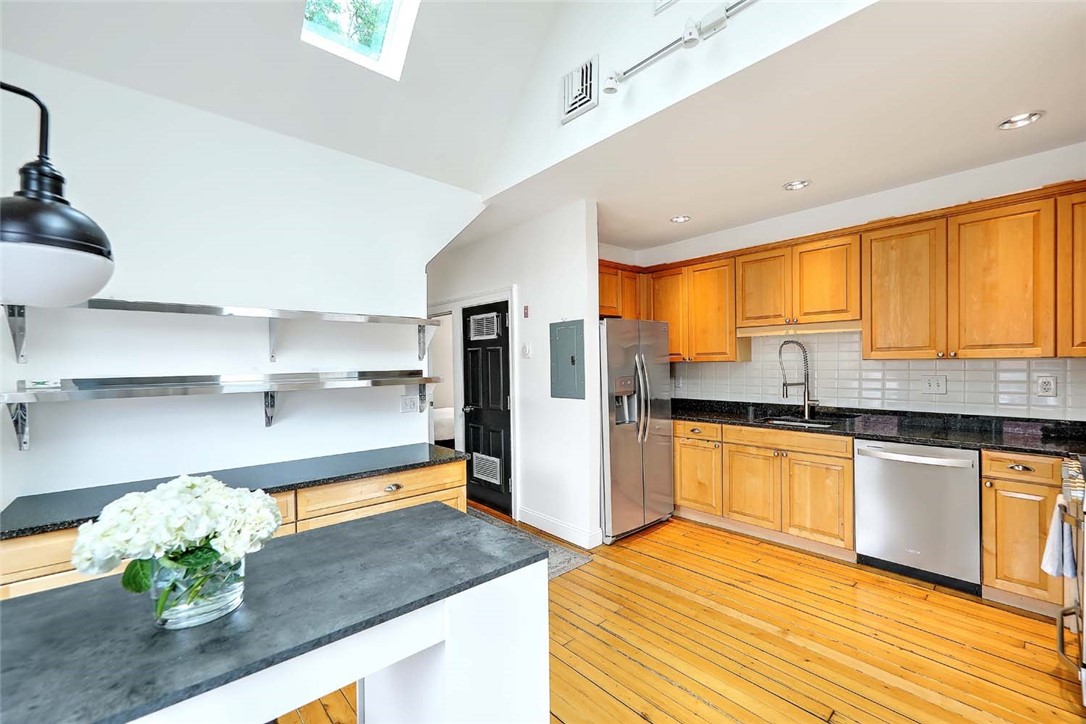 150 Irving Avenue 3