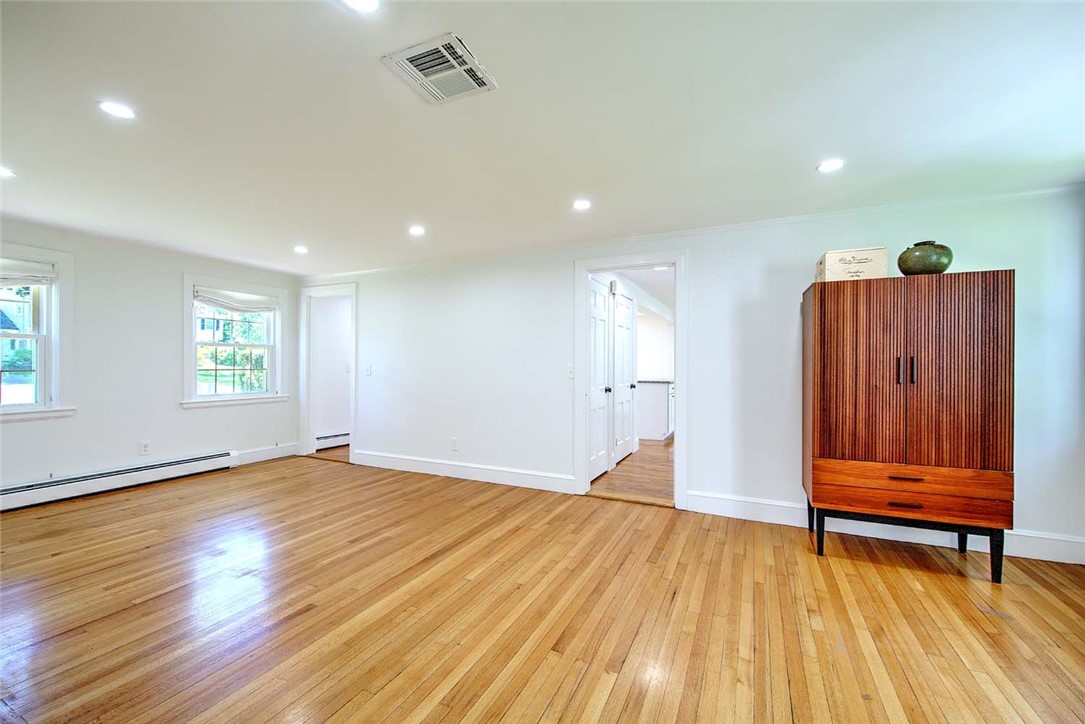 29 Melrose Avenue