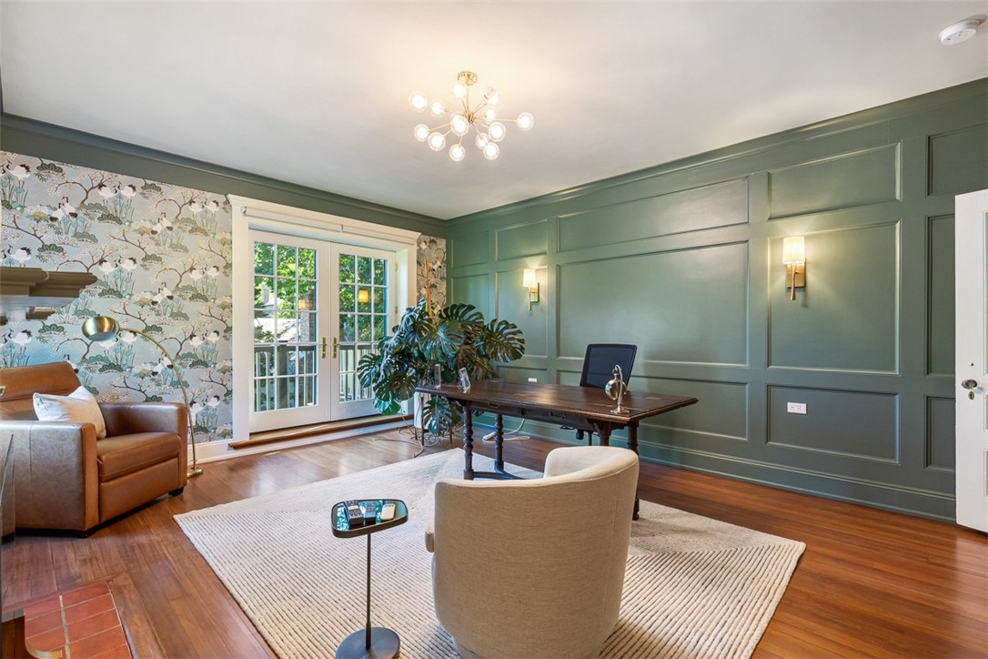 79 Clarendon Avenue
