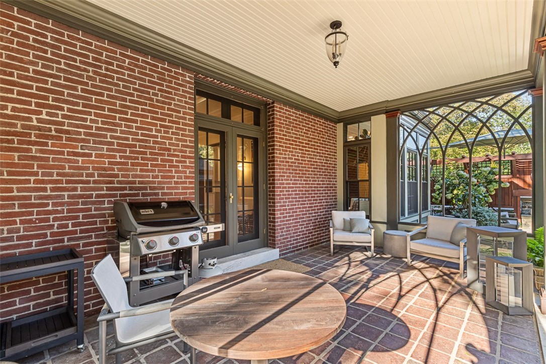 79 Clarendon Avenue