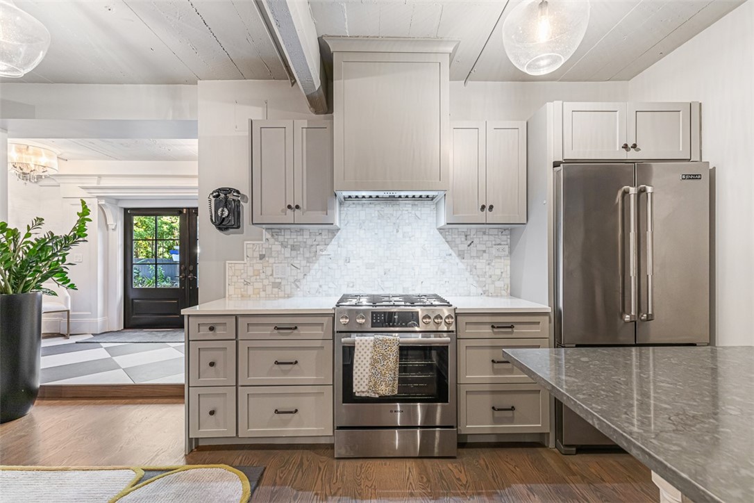 79 Clarendon Avenue