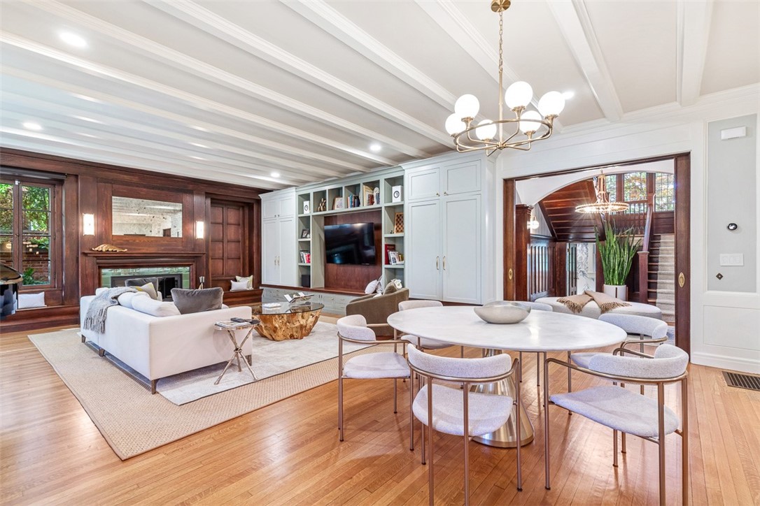 79 Clarendon Avenue