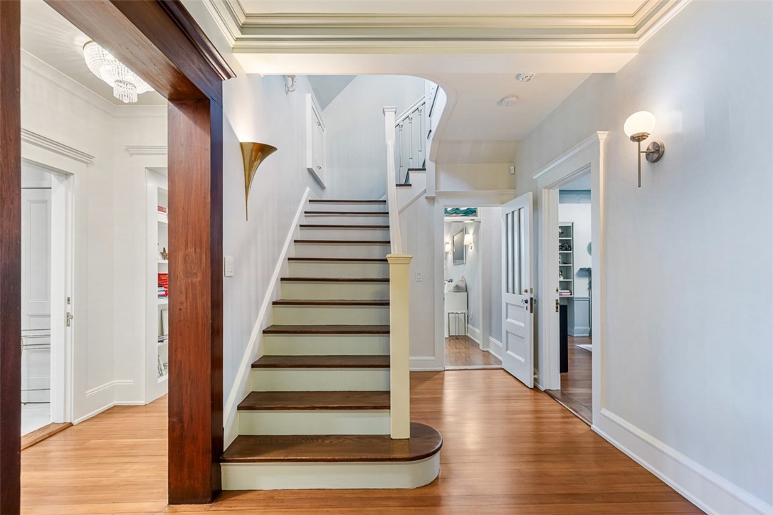 79 Clarendon Avenue