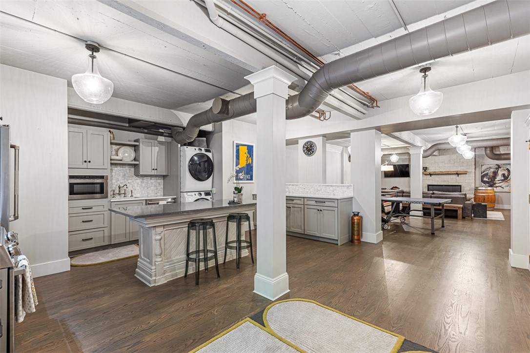 79 Clarendon Avenue