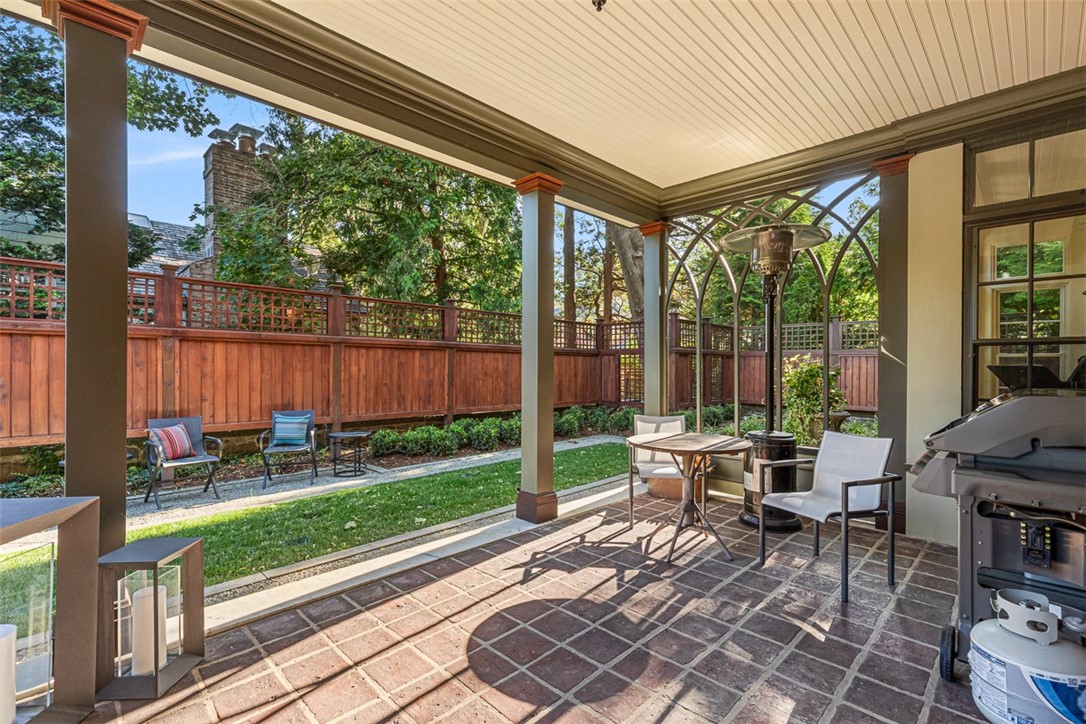 79 Clarendon Avenue