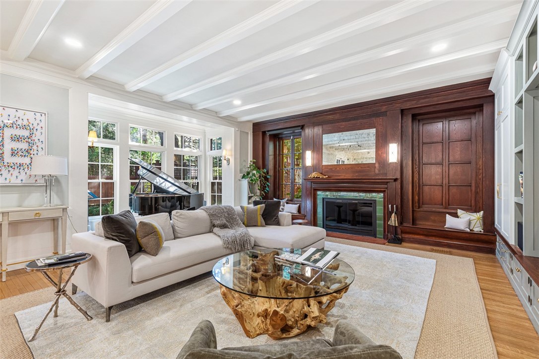 79 Clarendon Avenue