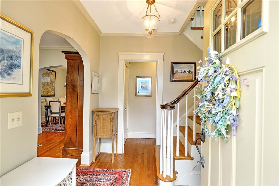31 Clarendon Avenue