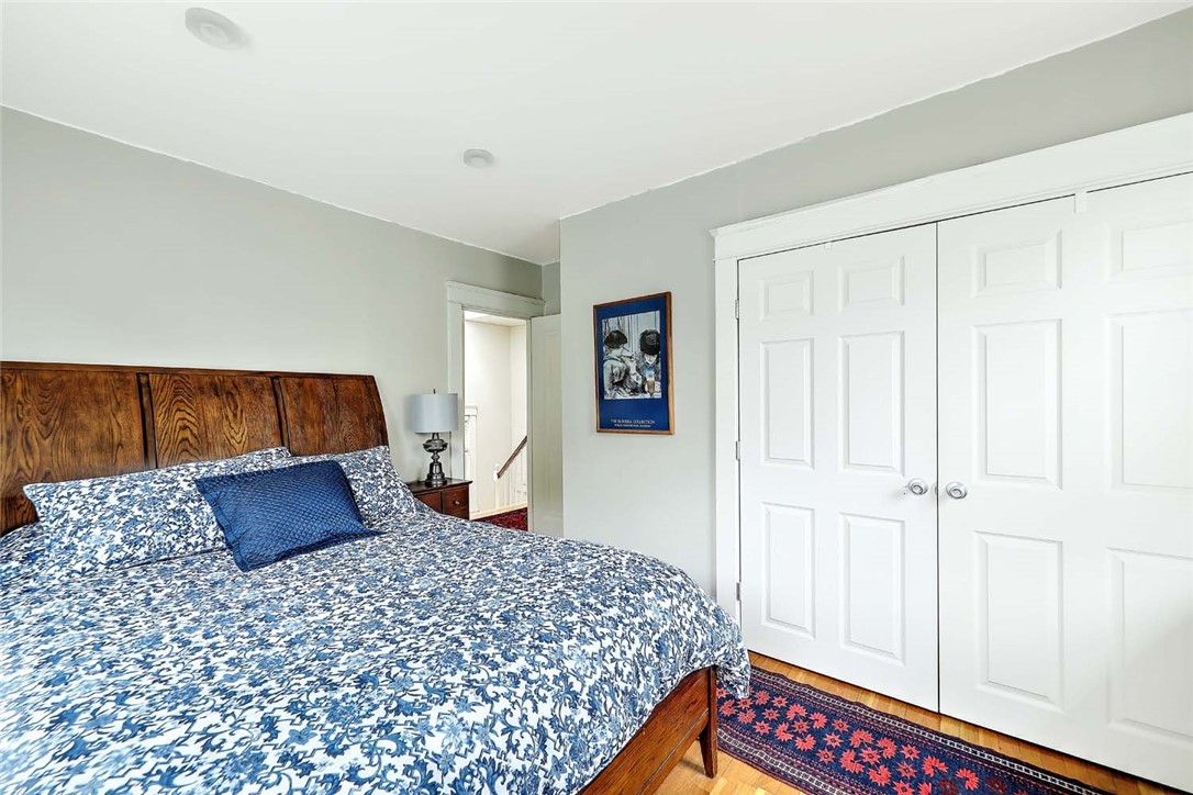 31 Clarendon Avenue
