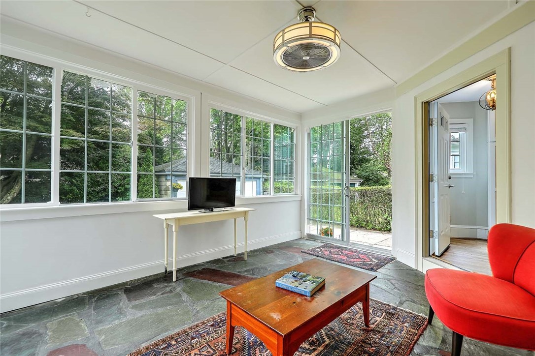31 Clarendon Avenue